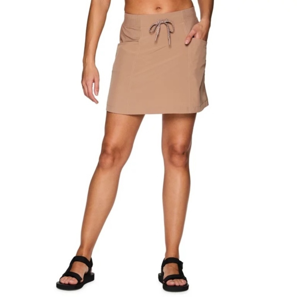 Avalanche Women's Ribbed Woven Hiking/Golf Skort With Pockets Size Large Tan